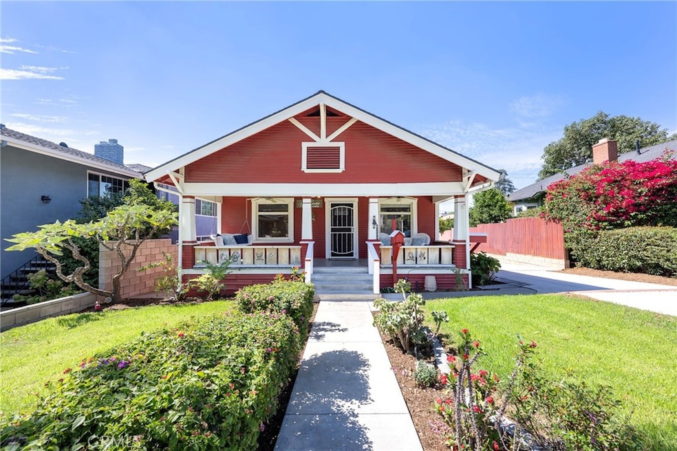 Sold $920,000 • Co-Listing Agent