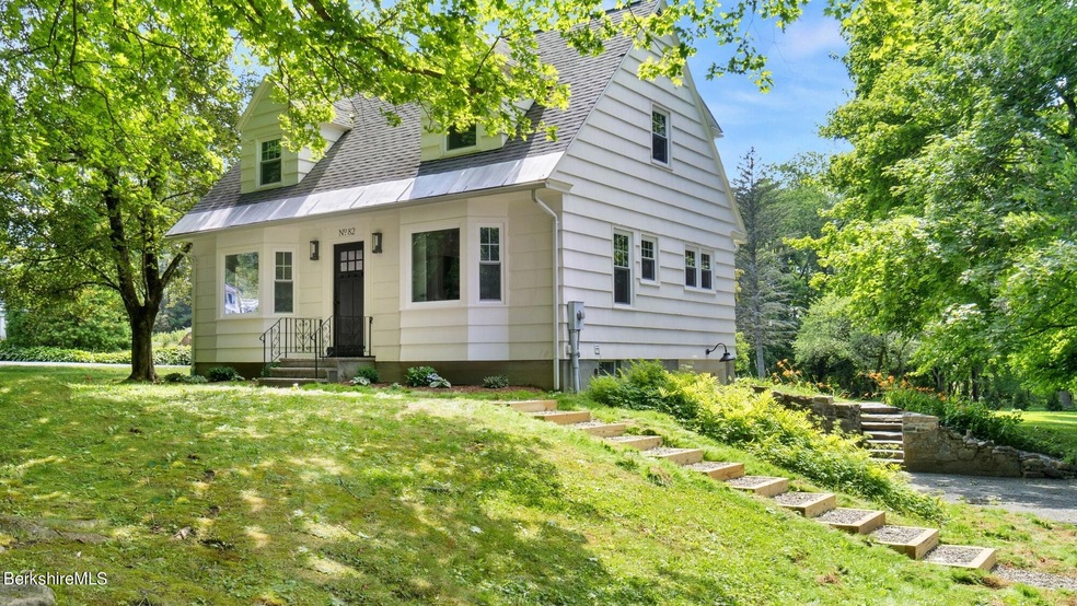 82 Old Stockbridge Road