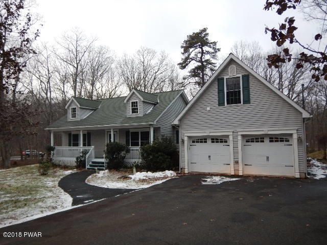 804 Waxwing Ct, Blooming Grove Township, PA 18428 - photo 1
