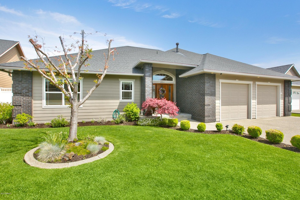 #1 8811 Braeburn Loop