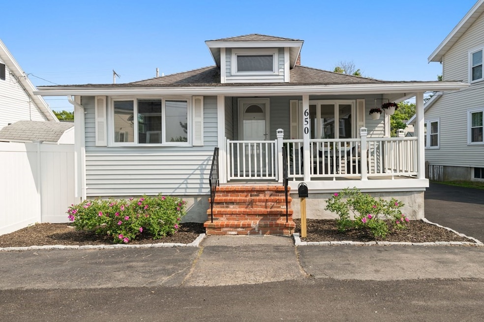 650 Sea St, Quincy, MA 02169 - photo 1