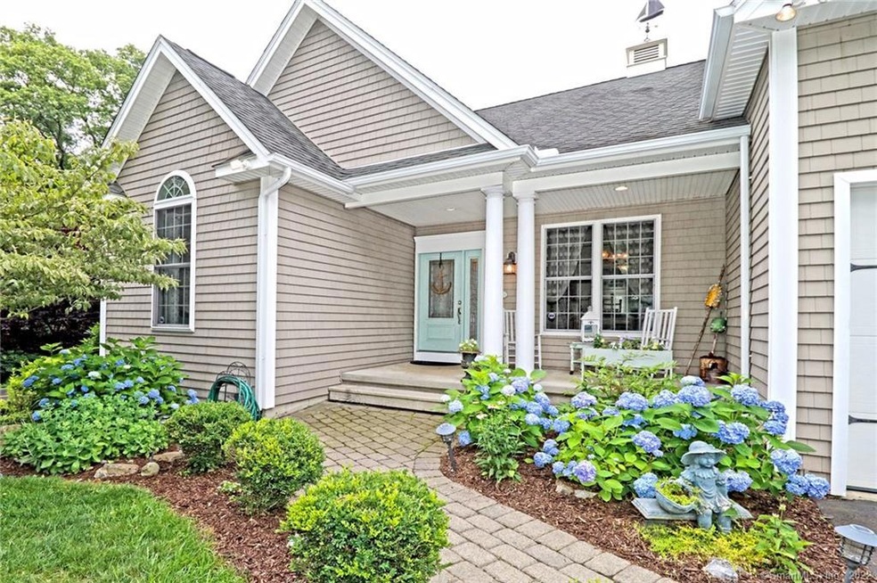 832 W River St, Milford, CT 06461 - photo 1