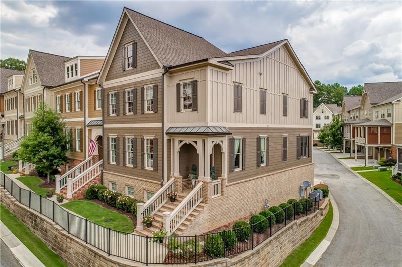 The Overlook at Sixes! Beautiful townhome with ton