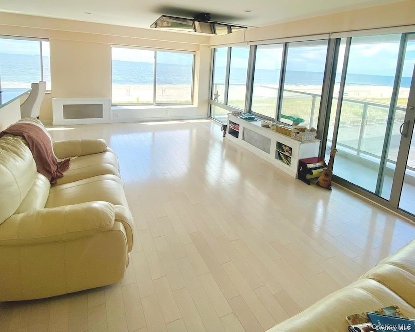 170 W Broadway unit 4E, Long Beach, NY 11561 - photo 1