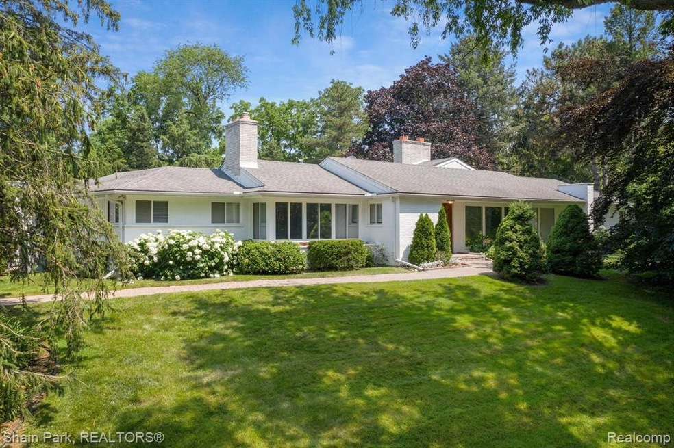 Stunning Bloomfield Hills Ranch Home