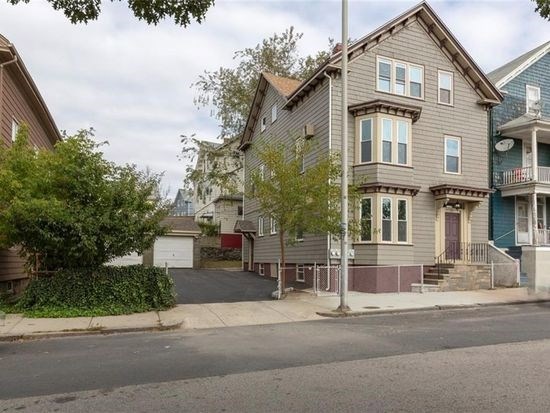 152 George m Cohan Blvd unit 1, Providence, RI 02903 - photo 1