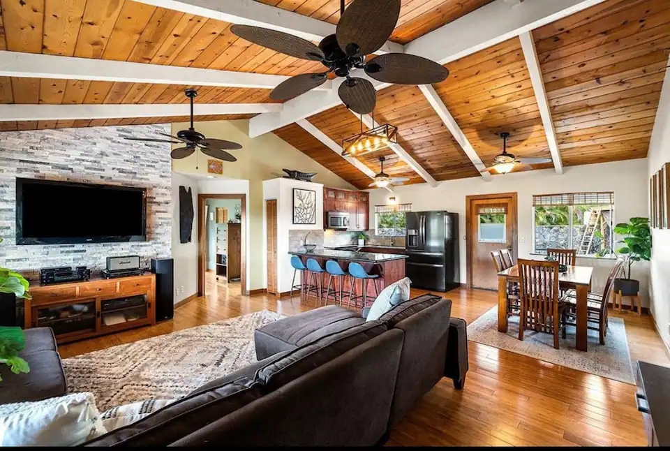 For Sale $1,100,000