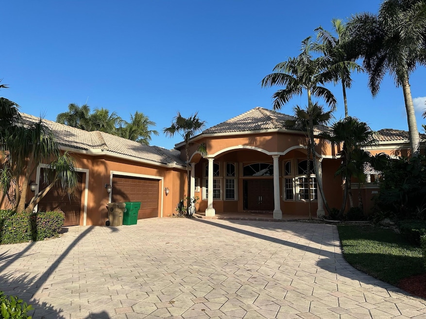 2850 W Stonebrook Cir, Davie, FL 33330 - photo 1