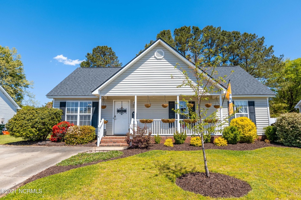 2314 Wedgewood Dr, Winterville, NC 28590 - photo 1