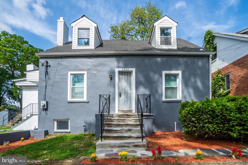 5002 Emo St, Capitol Heights, MD 20743 - photo 1