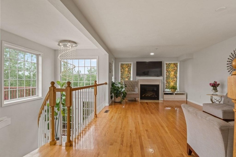 2 Paul Revere Path, Hopkinton, MA 01748 - photo 1