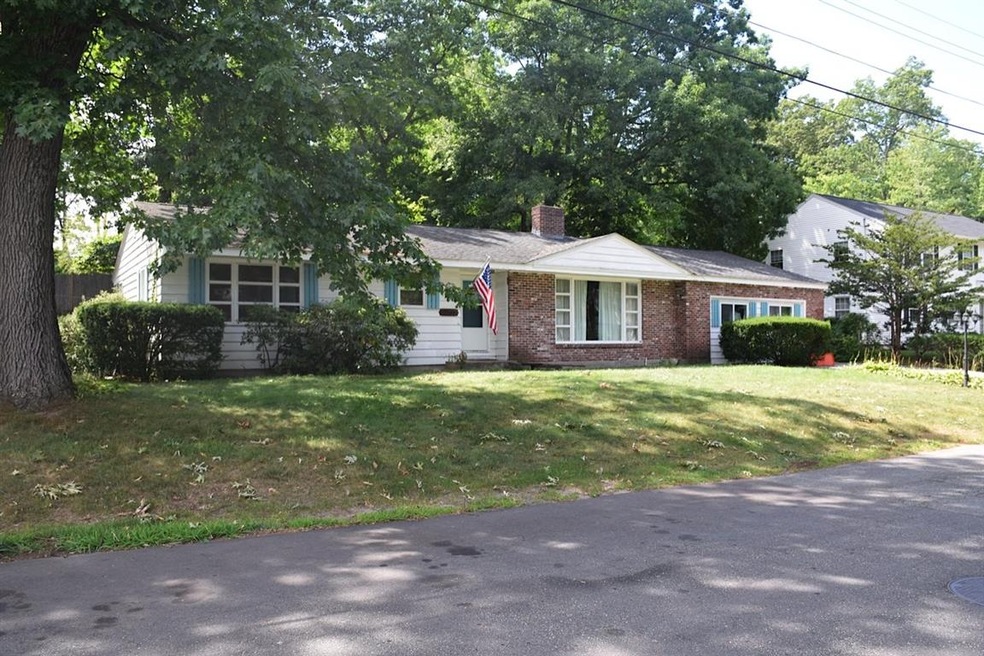 6 Birchwood Dr, Nashua, NH 03064 - photo 1