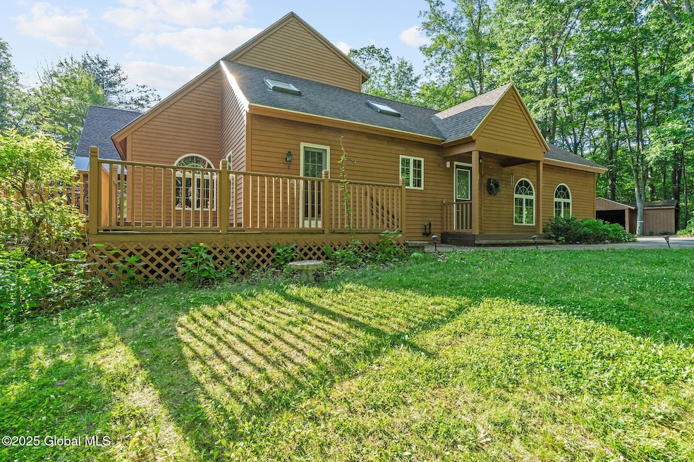 01 4-web-or-mls-581-rector-rd
