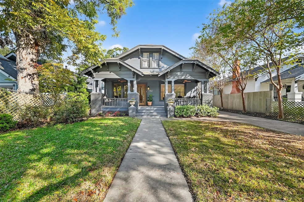 912 Heights Blvd, Houston, TX 77008 - photo 1