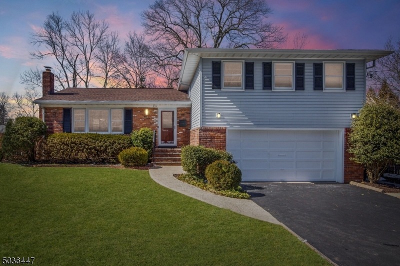 253 Woodbine Cir, New Providence, NJ 07974 - photo 1