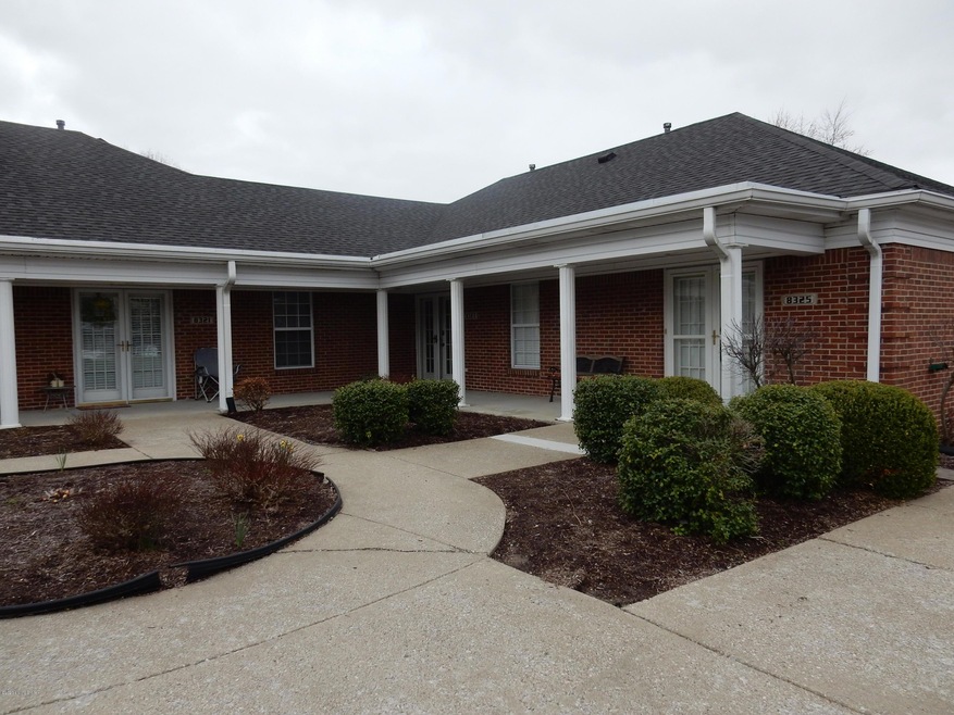 8325 Juanita Goins Ct unit 8325, Louisville, KY 40228 - photo 1