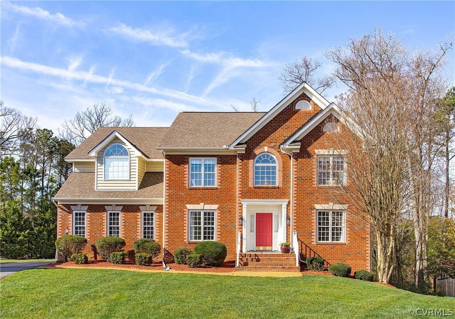 The house is located on a quiet cul de sac.