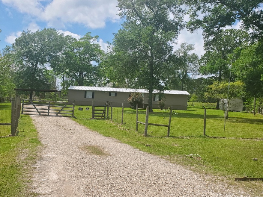 235 R-4401, Dayton, TX 77535 - photo 1