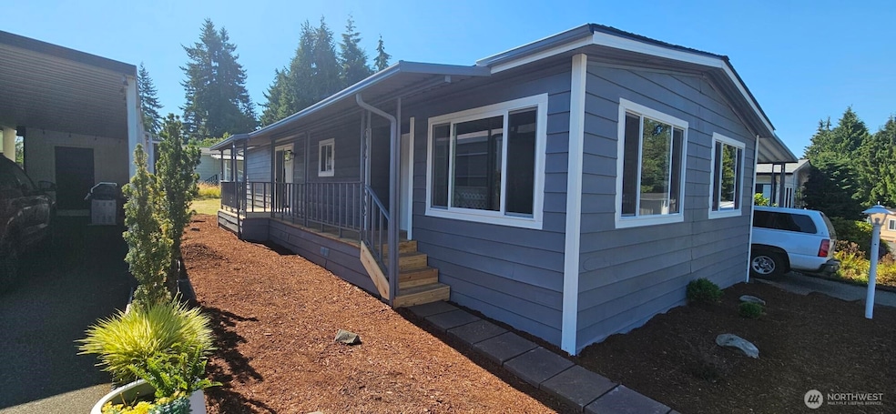 4111 164th St SW unit 20, Lynnwood, WA 98087 - photo 1