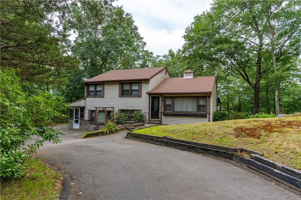 14 Birchwood Ln, Monroe, CT 06468 - photo 1