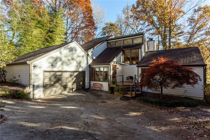 5270 W Bank Dr, Marietta, GA 30068 - photo 1