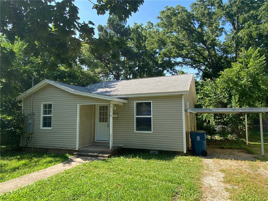 310 NW 7th St, Bentonville, AR 72712 - photo 1