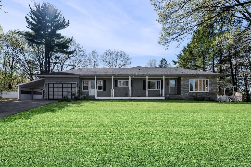 Sold $685,000 • Co-Listing Agent