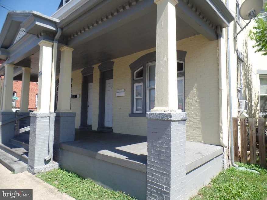 334 Mitchell Ave unit 3, Hagerstown, MD 21740 - photo 1