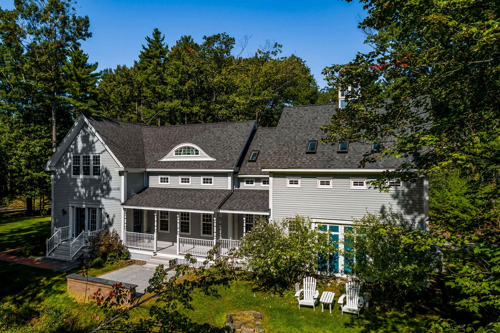 Farmhouse style