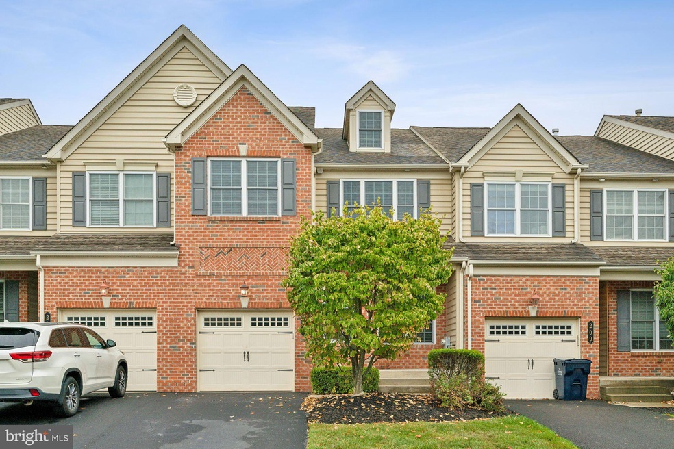 207 Providence Ln, Lansdale, PA 19446 - photo 1