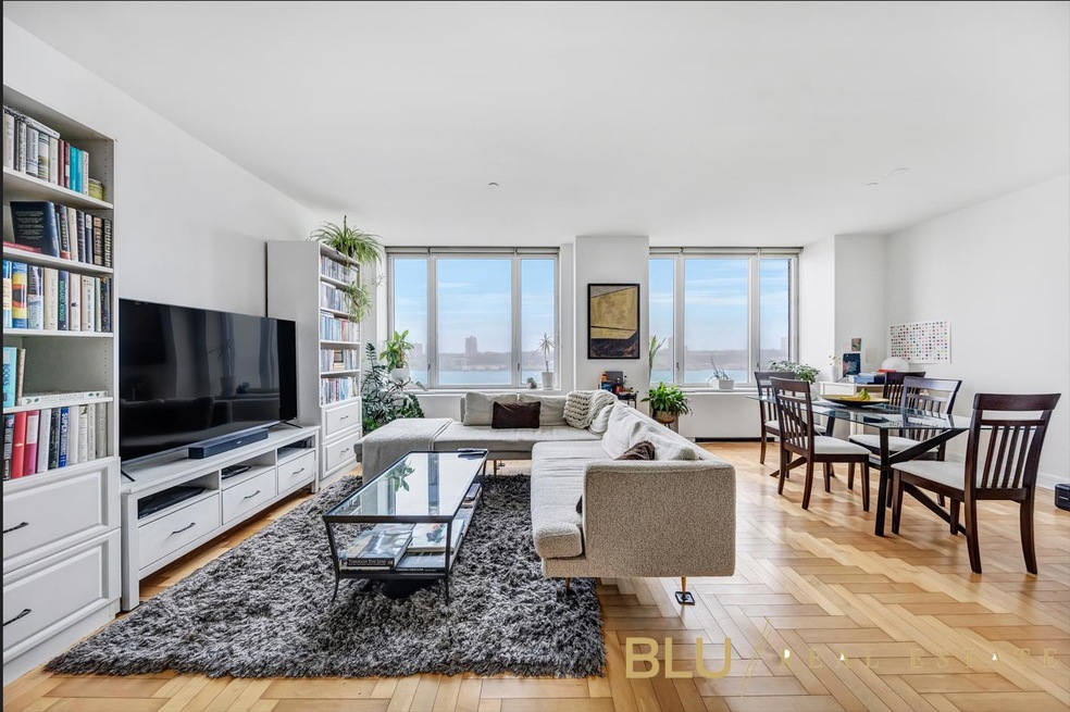 220 Riverside Blvd unit 15-M, New York, NY 10069 - photo 1