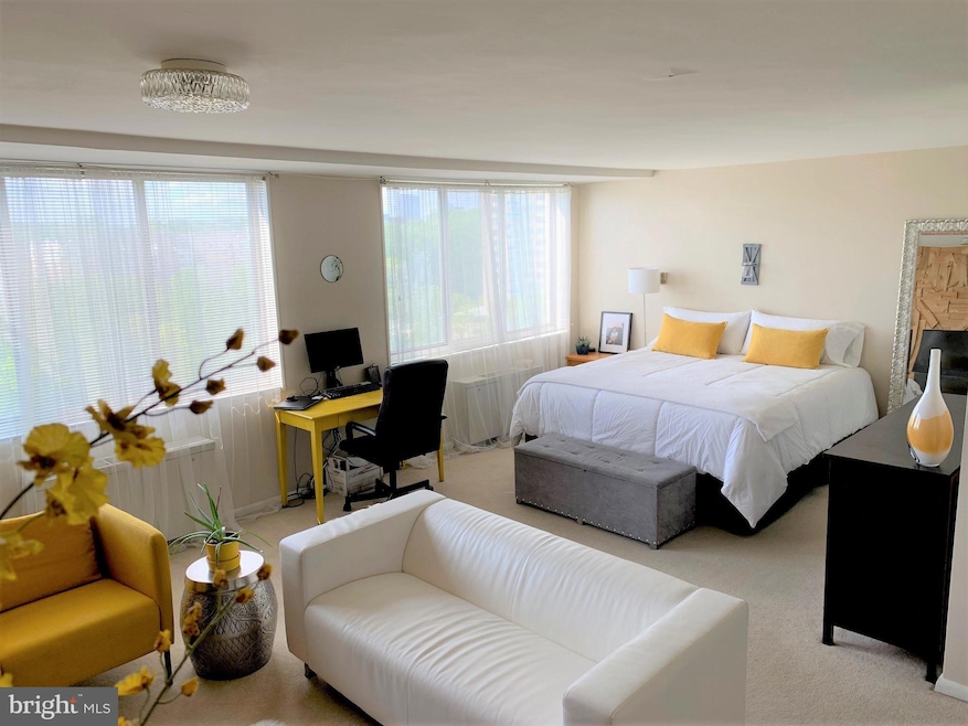 Grosvenor Park III unit 1405, Rockville, MD 20852 - photo 1