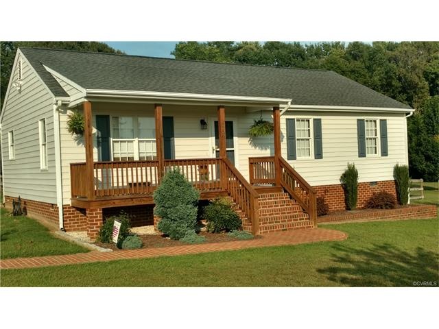 259 Skyllar Ln, Dunnsville, VA 22454 - photo 1
