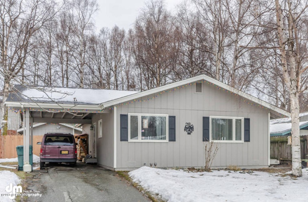8054 Seaview St Anchorage AK-large-001-E