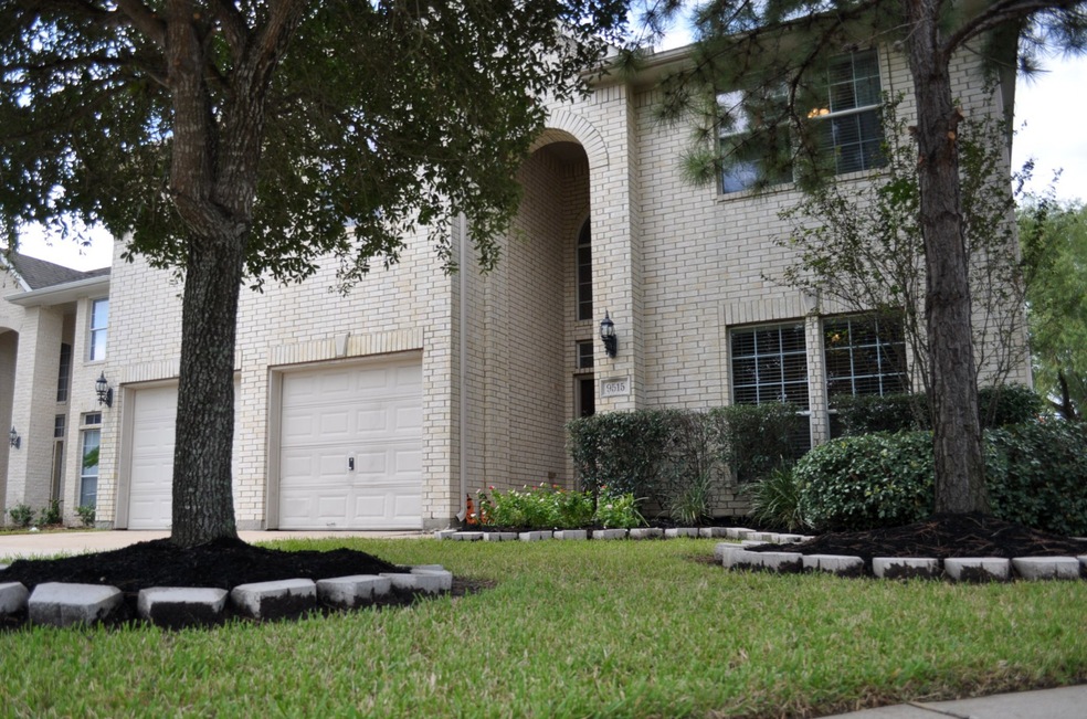 9515 Langley Springs Dr, Houston, TX 77095 - photo 1