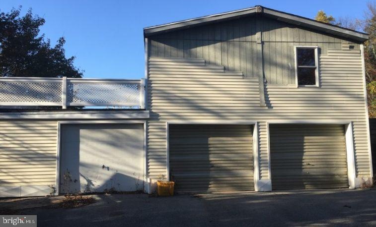 451 7th St, Slatington, PA 18080 - photo 1