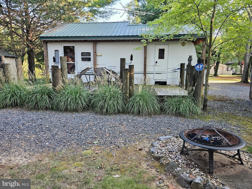 348,347 Comanche Dr unit GLEN 1, Earleville, MD 21919 - photo 1