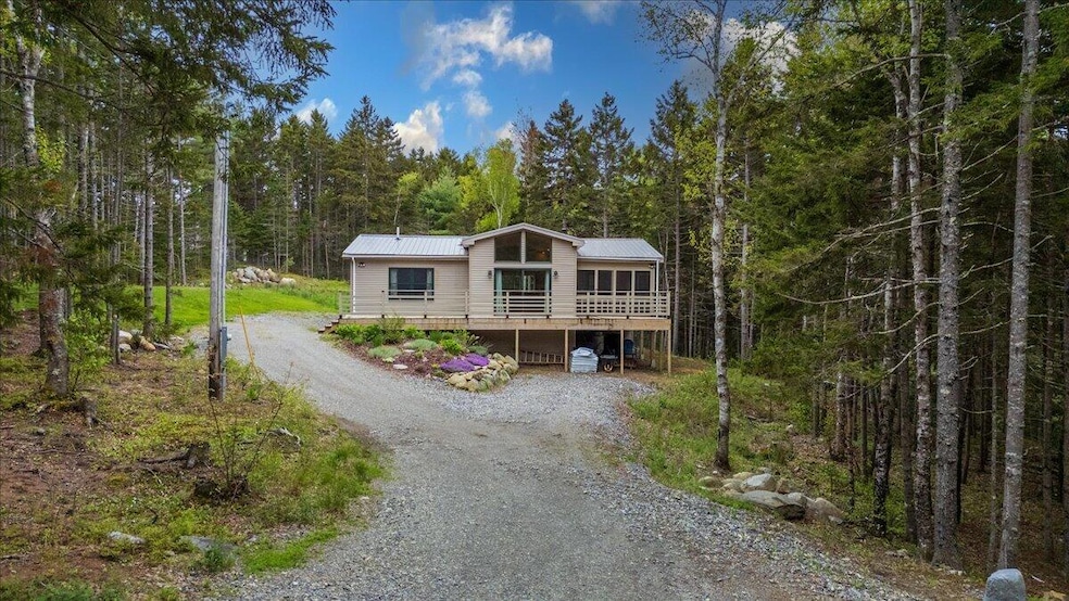 For Sale $384,000 • Co-Listing Agent