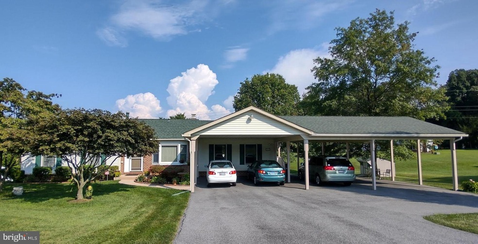 5563 Linton Rd, Sykesville, MD 21784 - photo 1