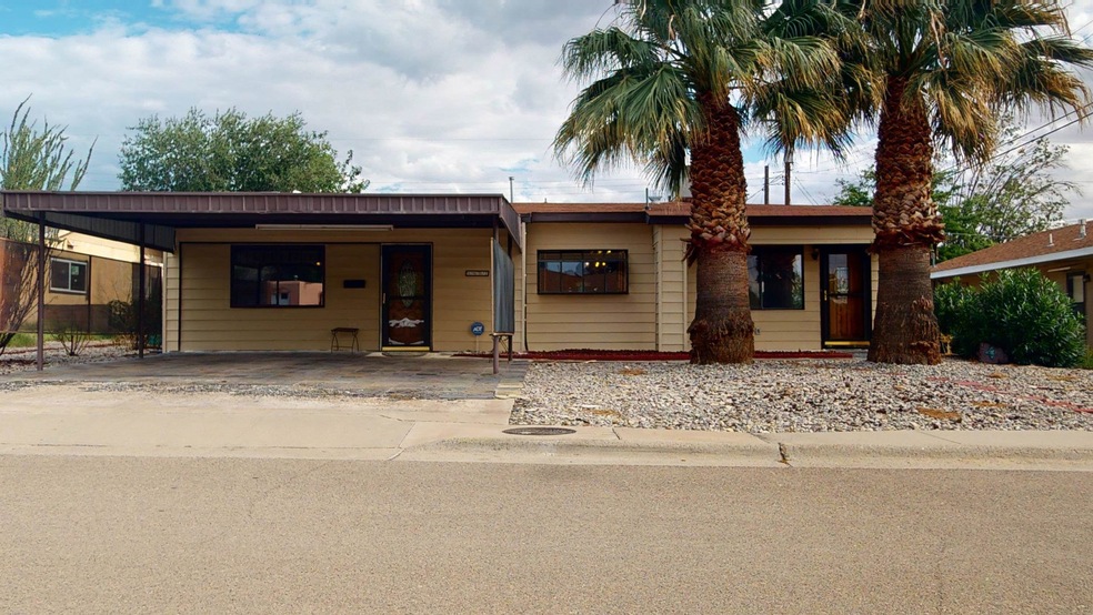 1802 Dewey Ln, Alamogordo, NM 88310 - photo 1