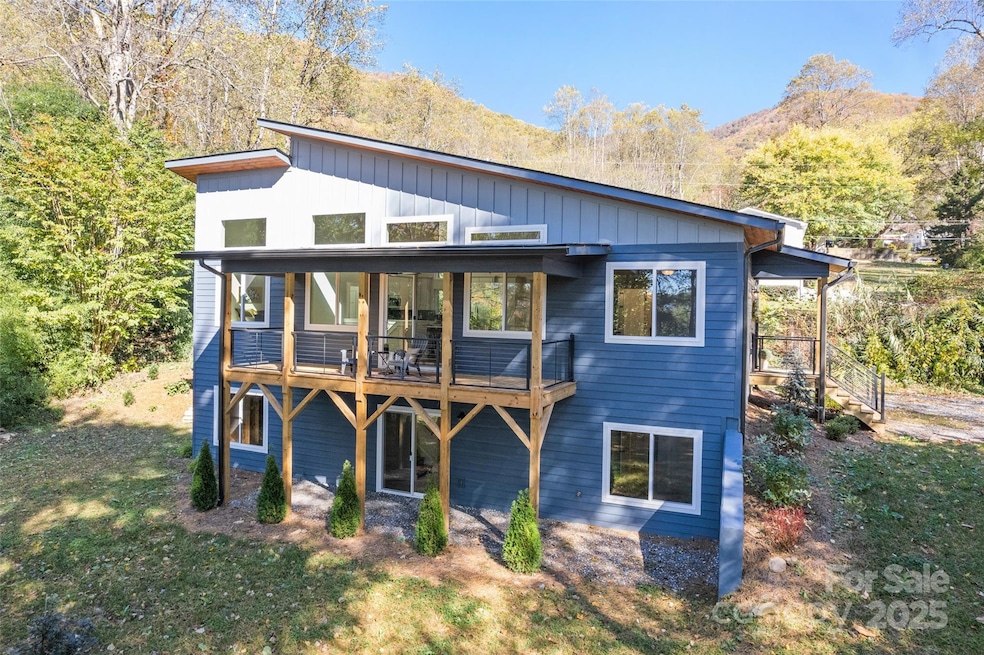 1807 Fisher Creek Rd, Sylva, NC 28779 - photo 1