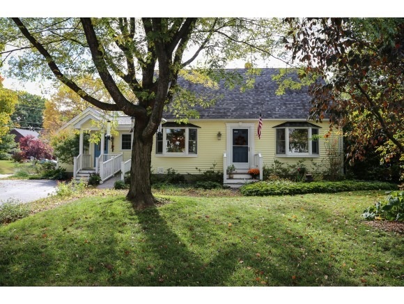 47 Joshua Dr, Manchester, NH 03103 - photo 1