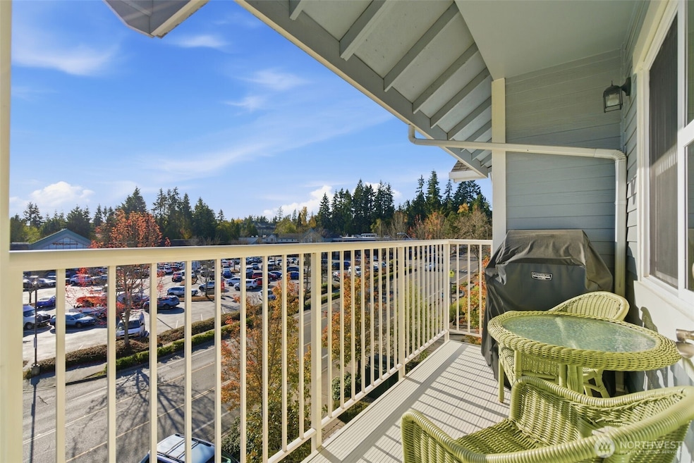 300 High School Rd NE unit 404, Bainbridge Island, WA 98110 - photo 1