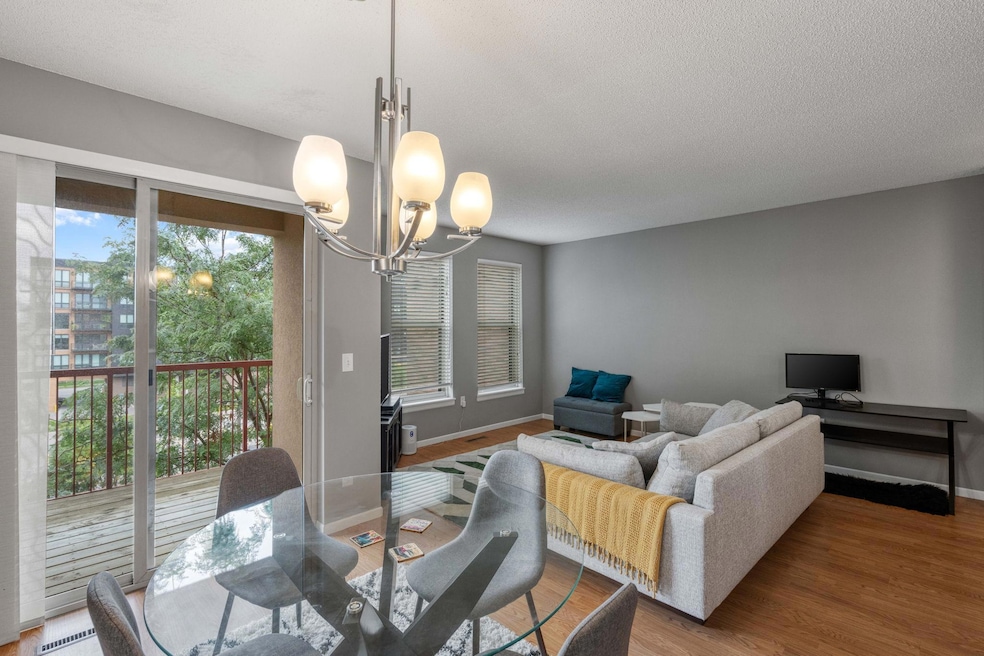 680 N 2nd St unit 403, Minneapolis, MN 55401 - photo 1