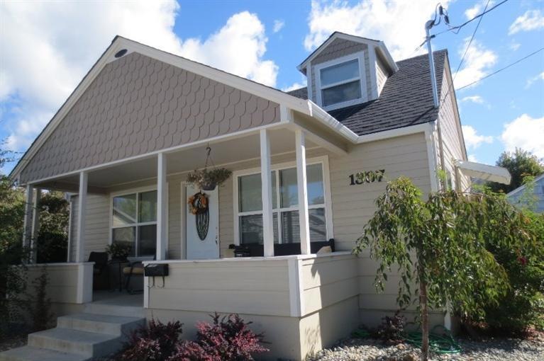 1387 NW Conklin Ave, Grants Pass, OR 97526 - photo 1