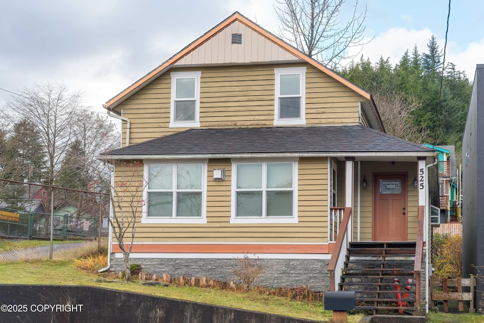 525 Grant St, Ketchikan, AK 99901 - photo 1