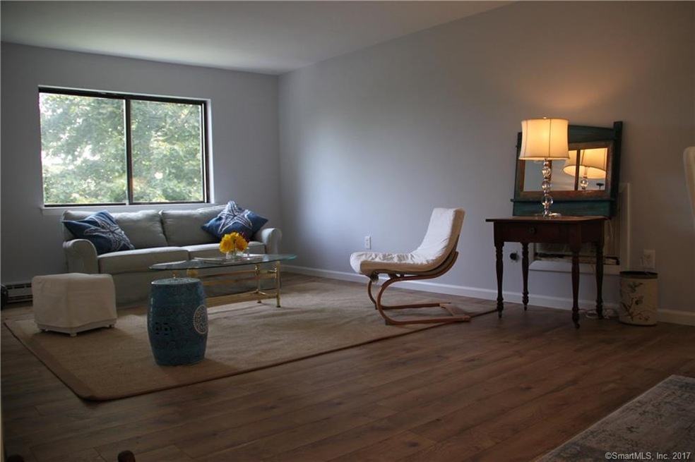 18 Carroll St, Stamford, CT 06907 - photo 1