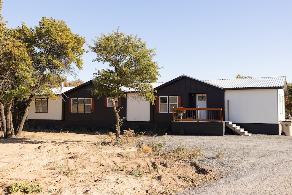 5507 Private Road 365, Hawley, TX 79525 - photo 1