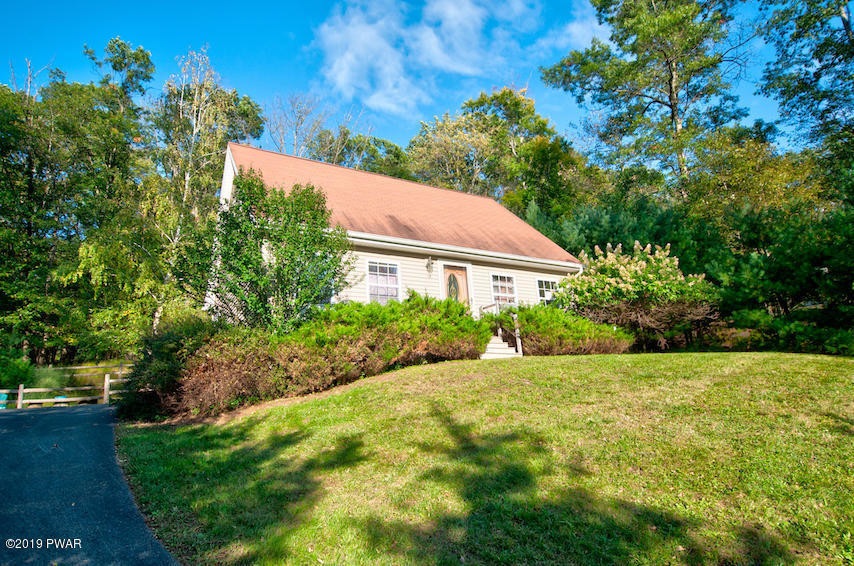 19 Sutter Ct, Hawley, PA 18428 - photo 1