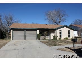 913 Randa St, Copperas Cove, TX 76522 - photo 1